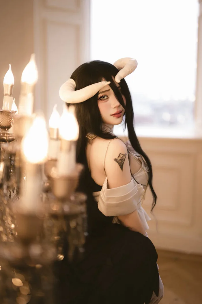 Mai Anh OP gái xinh có tâm hồn to vò tròn Cosplay Albedo Overlord -  Thapdien.com
