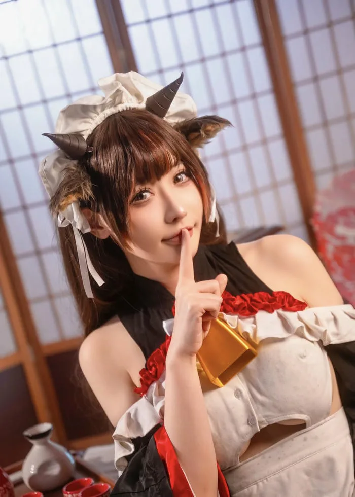 Tận hưởng 147+ ảnh cosplay bò sữa sexy với body nóng bỏng