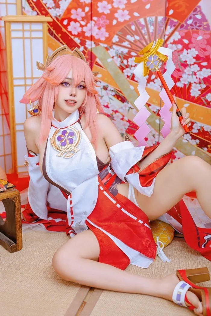 cosplay-bong-mat-1