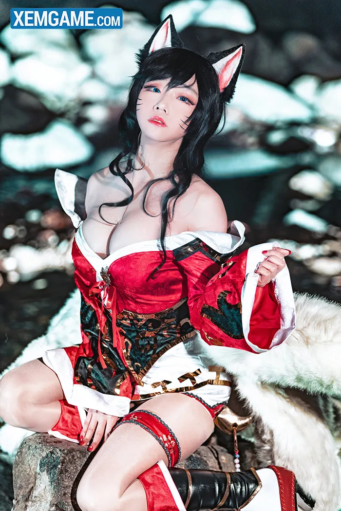 LMHT cosplay: Bỏng mắt với Ahri phiên bản 