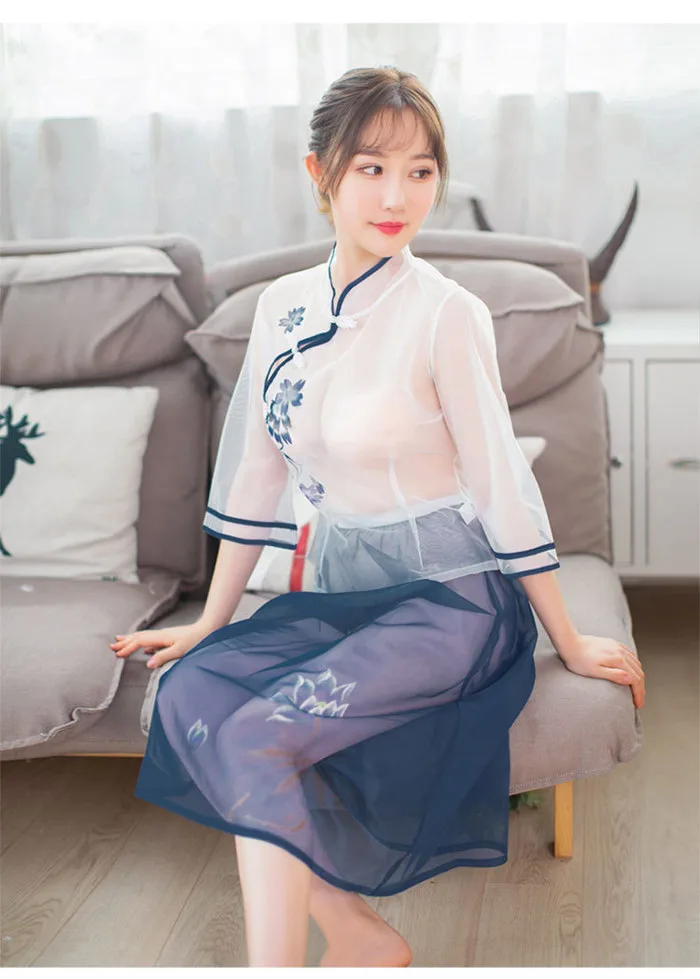 Đồ ngủ cosplay thể hiện cá tính độc đáo mới lạ