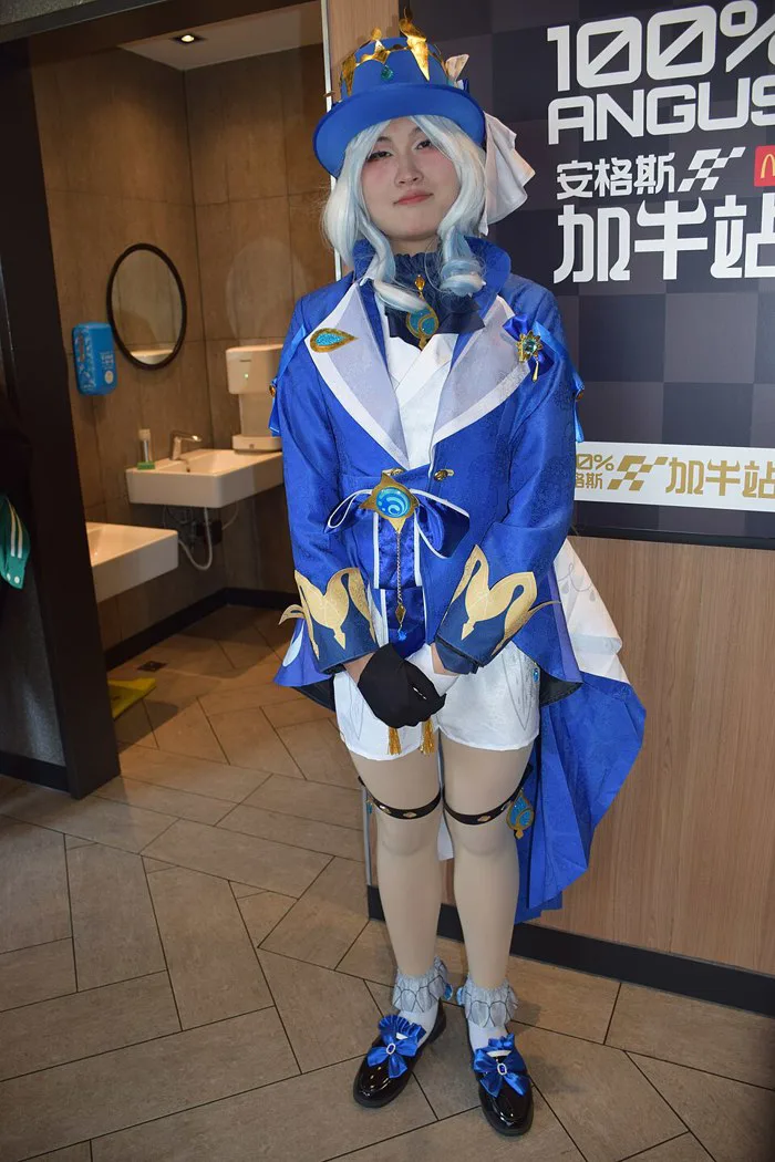 File:Cosplay of Furina, Genshin Impact.jpg - Wikimedia Commons