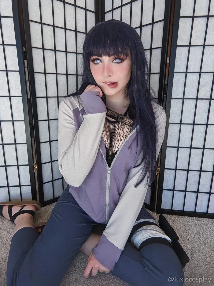 Naruto: AI cũng không thể cạnh tranh với màn cosplay Hianata nóng bỏng này