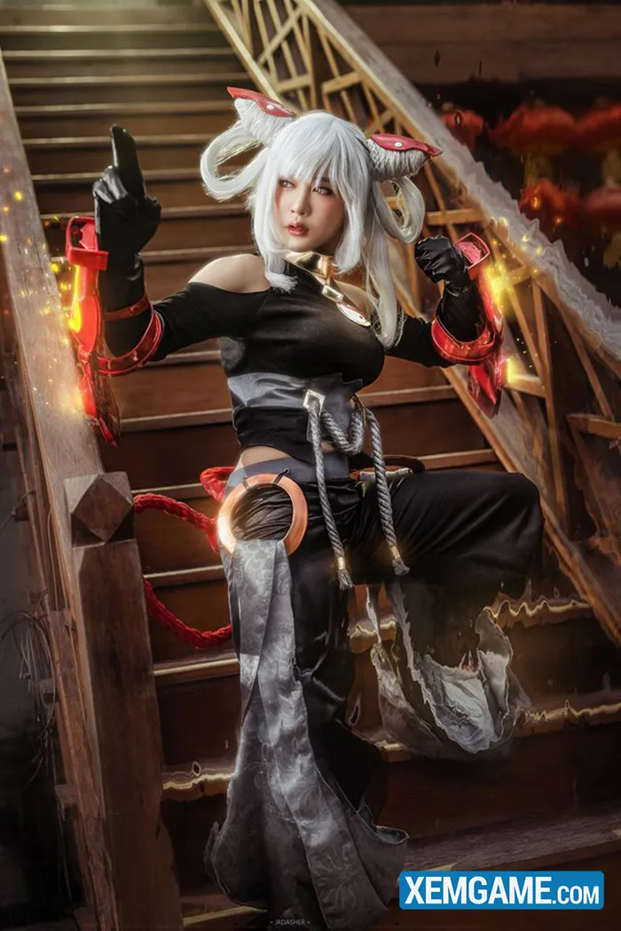 Liên Quân Mobile: Cosplay Qi đầy thần thái với quyền cước dũng mãnh