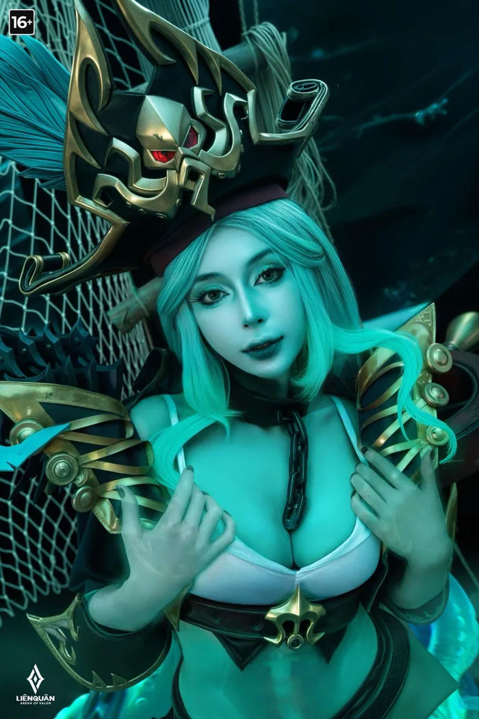 Màn cosplay skin mới của tướng Liên Quân khiến fan mê mẩn
