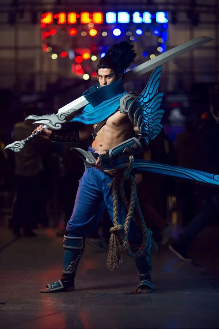 Yasuo Cosplay (original skin) | Fantasy heroes, Male cosplay, League of  legends cosplay