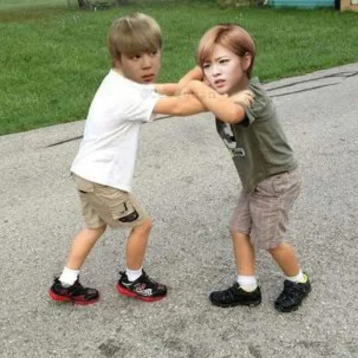 Bộ sưu tập ảnh meme đánh nhau HOT nhất, mới nhất hiện nay Bộ sưu tập ảnh meme đánh nhau HOT nhất, mới nhất hiện nay