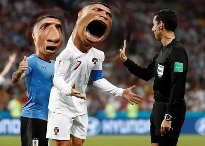 Story » Tổng hợp 200+ ảnh Meme Ronaldo hot giúp Gen Z thỏa sức sáng tạo  biểu cảm hài hước
