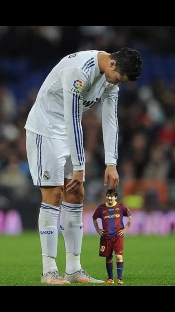 Hello Little Guy #Ronaldo #RealMadrid