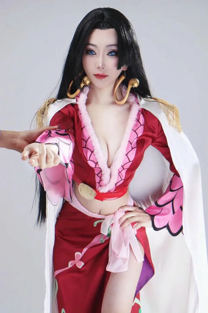 Bộ sưu tập 168+ hình ảnh Boa Hancock cosplay đẹp nhất