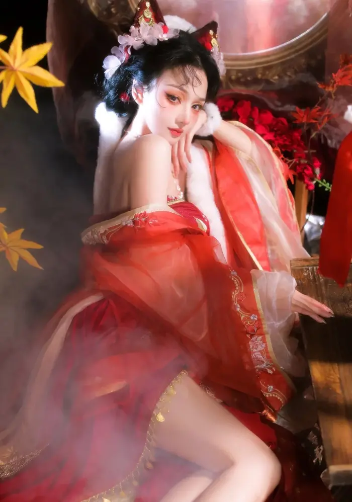 Ngộp thở với 210+ ảnh gái xinh cosplay hồ ly sexy gợi cảm