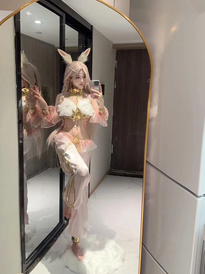Nhức mắt với 183+ ảnh gái xinh cosplay thỏ sexy siêu cháy